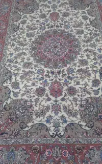 فرش دستبافت ۶متری گل ابریشم