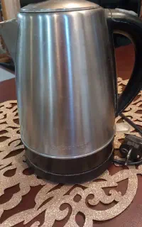 کتری برقی استیل کوسنیگ Gosonic