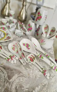 ظروف قدیمی و نوستالژی