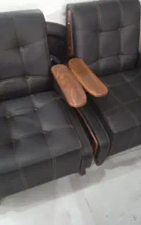 مبل شویی با دستگاه صنعتی در منزل (کهنوج.وحومه)