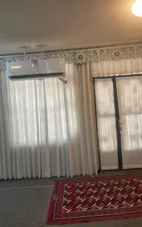 پرده حریر و پشت دری