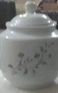 قوری ۲عدد باهم ۲۲۰۰دومیلیون ودویست