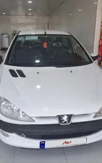 پژو۲۰۶مدل ۹۸تیپ ۲درحد
