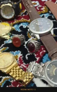 تعدادی ساعت و انگشتر