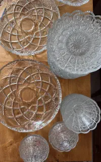سرویس کریستال ۲۷ پارچه ساکورا