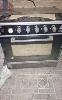 گاز درحد نو  سالمه  مشکلی نداره