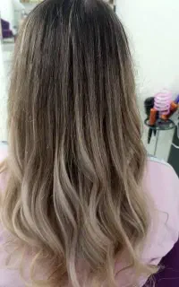 رنگ ولایت سوسکی ۱تومن،رنگ ولایت باکلاه۱۸۰۰ .ناخن