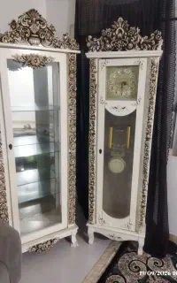 بوفه چوبی و ساعت