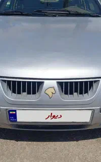 خودرو تقریبا دور رنگ