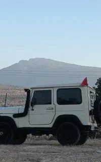 جیپ صحرا میتسوبشی