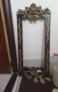 قاب ایینه کم استفاده شده