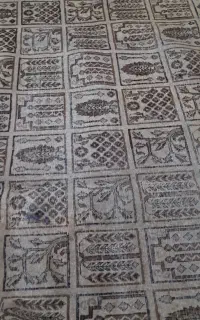 قالی دستباف قدیمی پشمی و ابریشم