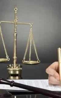 وکیل پایه یک دادگستری