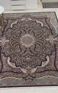 یک عدد فرش ۹متری و دوعدد پادری