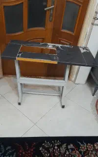 میز مخصوص چرخ خیاطی
