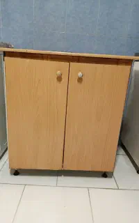 کابینت فلزی دو در  ۲عدد