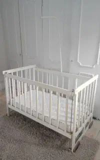 فروش تخت کودک همراه تشک