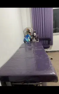 تخت ماساژومژه