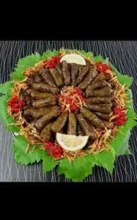 سفارش دلمه و چیز کیک و پیراشکی