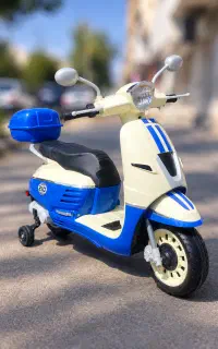 موتور شارژی وسپا دو رنگ