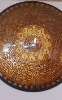 ساعت دیواری قدیمی