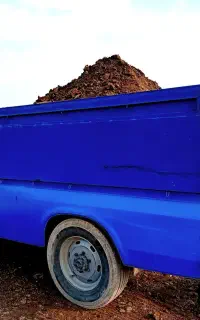 پخش انواع کود حیوانی پوسیده و خا ک باغ چه عالی