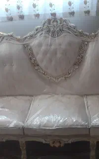 مبل سلطنتی