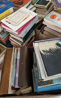 فروش و خریدار انواع کتاب و مجله قدیمی و ضایعات