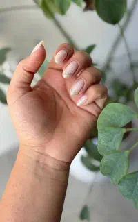 کاشت ناخن
