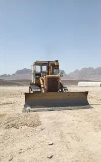 بلدوزر D6 .  TD15