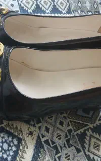 کفش زنانه‌ی مجلسی