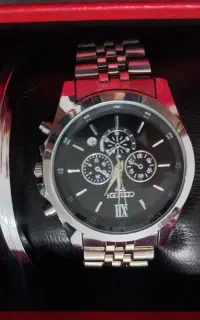 ساعت سیتیزن نقره ای همراه ست بنگل