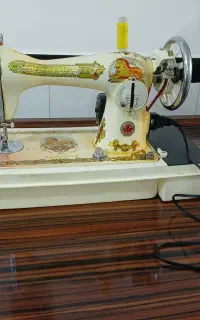 چرخ خیاطی خانگی