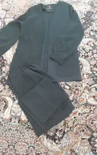 کت وشلوار زنانه دو دست  در حد نو