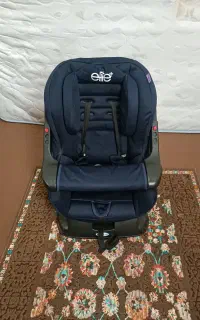صندلی بچه ماشین