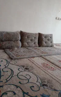 دو عدد بالشت گرد دو عدد پهن با یک عدد زیری