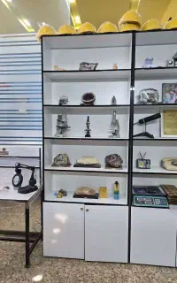 کمد ، میز ، صندلی ، ویترین کارکرده