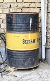 دو عدد بشکه