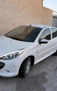 پژو 207i