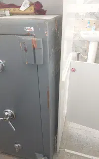 گاوصندوق۳۵۰کیلویی۱۲۰ارتفاع