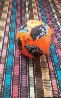 توپ فوتبال و فوتسال
