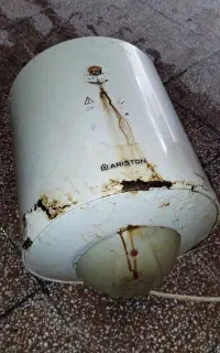 آبگرمکن دیواری برقی ARISTON