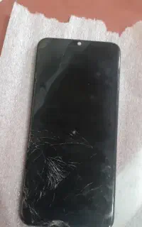 موبایل شکسته و کارکرده