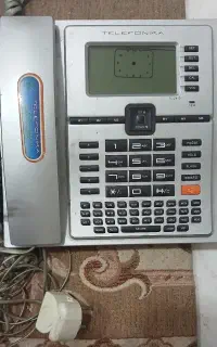 تلفن خونه دو عدد درحد نو بدون استفاده