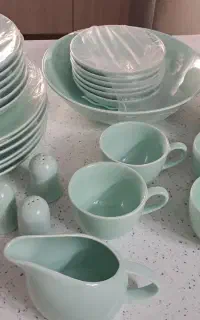 سرویس چینی غذاخوری