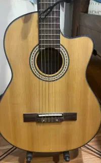 گیتار کلاسیک edmundo Cl- 400CEQ