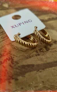 گوشواره ژوپینگ