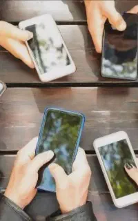 کار با گوشی روزانه بالای ۲ میلیون