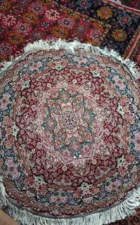 فرش گرد ۱.۵ متری سالاری