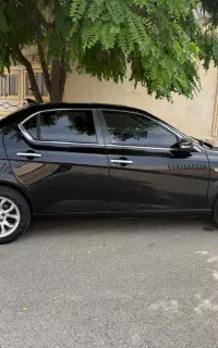 دنا پلاس توربو اتومات مدل۱۴۰۰